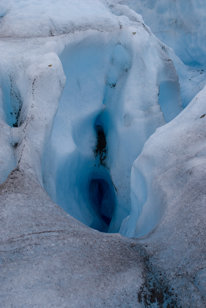 20-foot high moulin at Mendenhall Glacier, Alaska, Sept 08 (photo Joel Benge via Creative Commons)